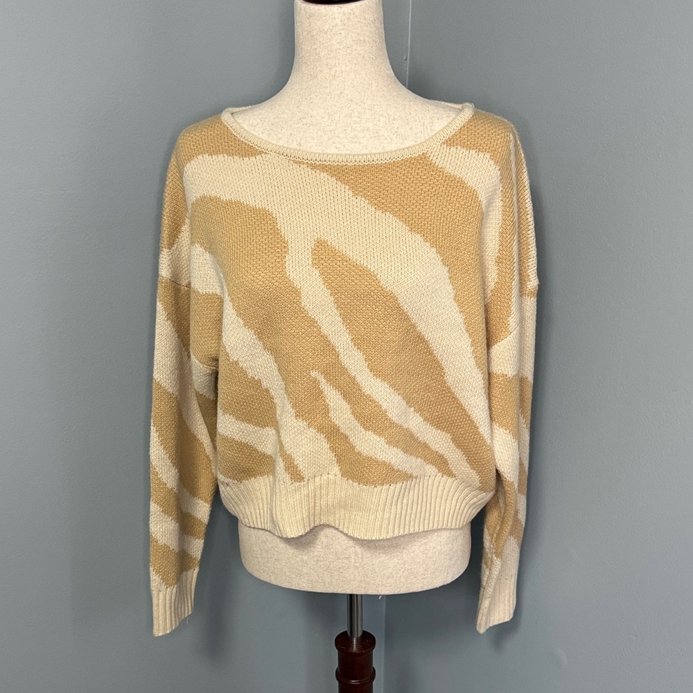 miami Beige/Tan Zebra-Print Open Back Sweater Sz M